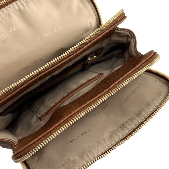 Calvin Klein Elaine Bubble Lamb Novelty Key Item Flap Backpack main image 5